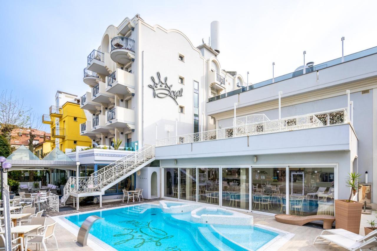 Royal Boutique Hotel Риччоне Экстерьер фото